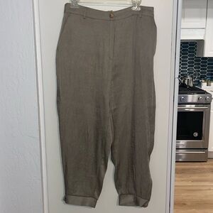 Zara Pants with Gold Button Snaps at Bottom in khaki Crinkle Style | M